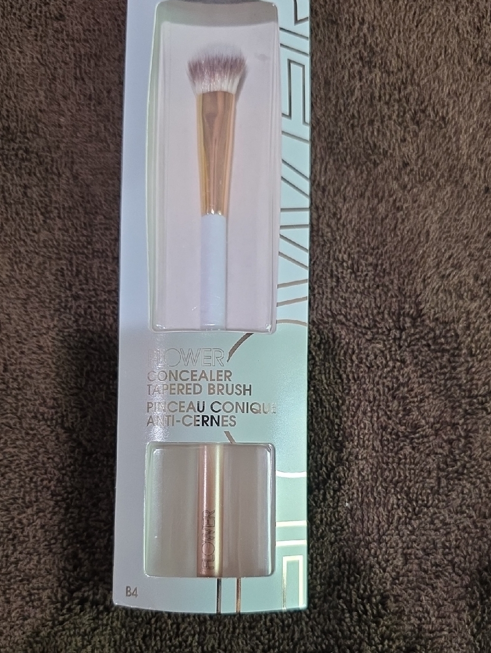 Concealer Tapered Brush - Flower